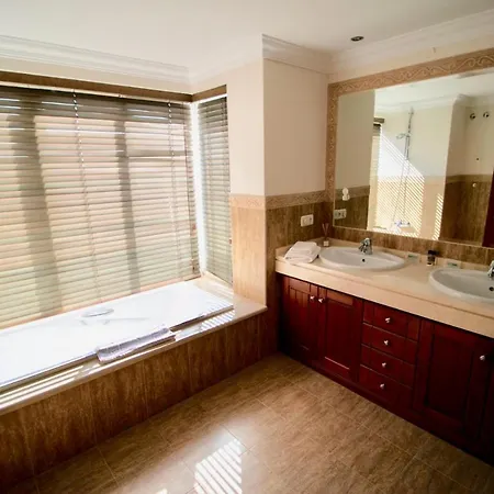 Arcos Gardens Golf Y Adosados Hotel 4*